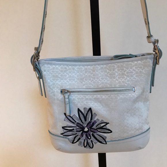 SOLD!!  COACH Leather and Fabric Shoulder Bag - FINAL MARKDOWN!! - Picture 6 of 6
